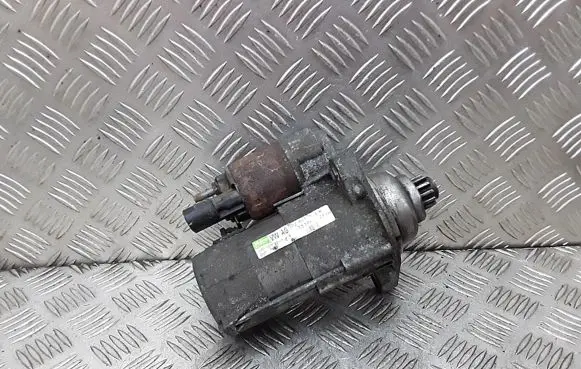 Skoda Octavia Mk2 (1Z) Starter motor 02z911024k