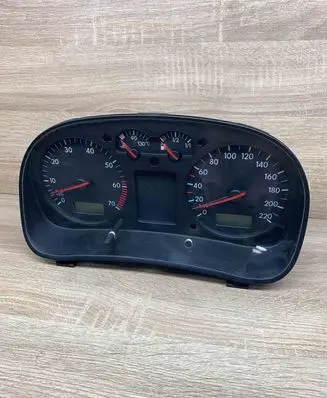 Volkswagen Golf IV Speedometer (instrument cluster) 1J0919861 0263611000