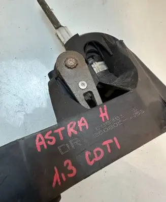 Opel Astra H Gear shift cable linkage 55350346ej