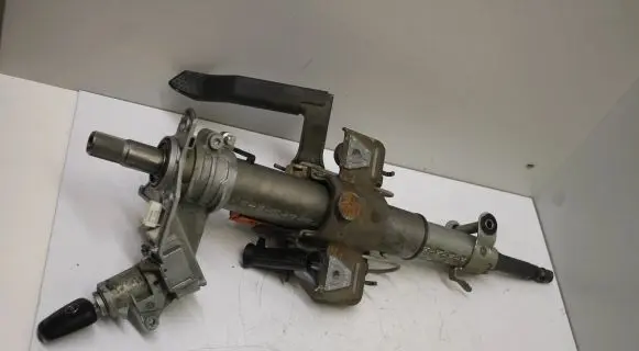 Opel Zafira B Steering wheel axle 270053053 2020602 13152345
