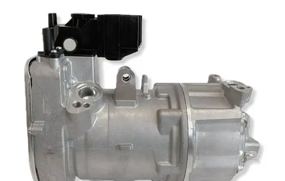 Mercedes-Benz S AMG W222 Air conditioning (A/C) compressor (pump) A0008303604 0008308204 A0008308204
