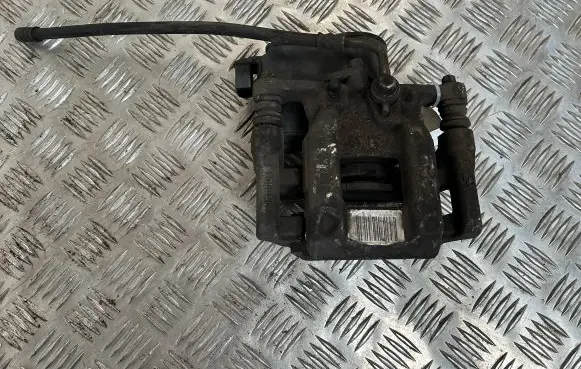 Peugeot 5008 II Rear brake caliper 9819060880