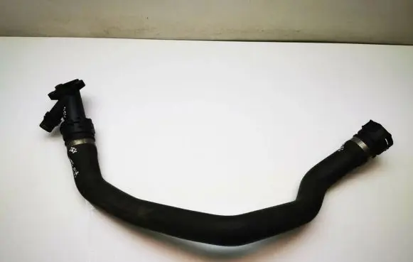 Land Rover Range Rover L322 Engine coolant pipe/hose 2249473 7122249473