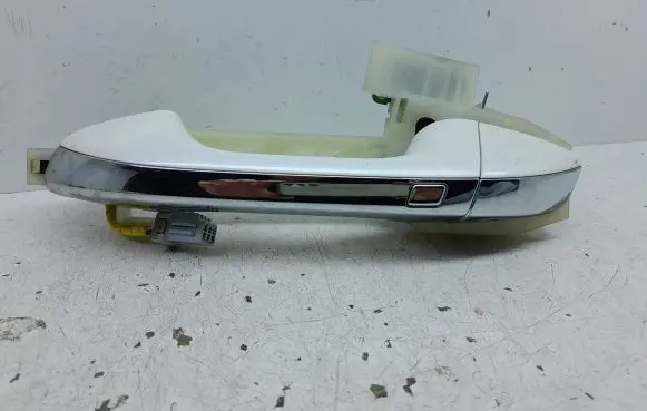 KIA Optima Front door exterior handle 6C10