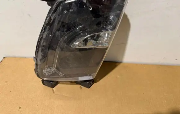 Tesla Model S Front fog light 600591500E