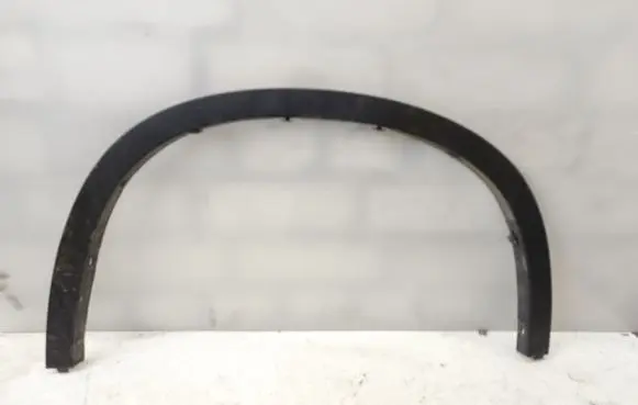 BMW X1 E84 Front arch trim 2990166