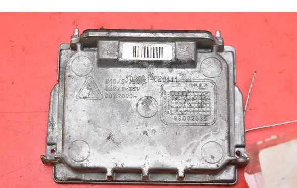 Volvo XC60 Voltage converter/converter module 89034934