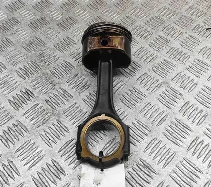 Mercedes-Benz CLK A209 C209 Piston A2710300024