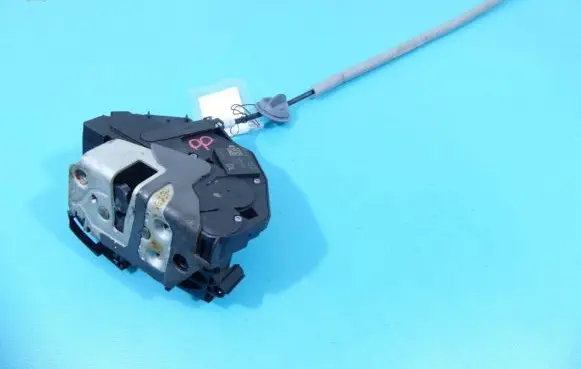 Volvo V60 Front door lock 31301740 IMPRK1317257