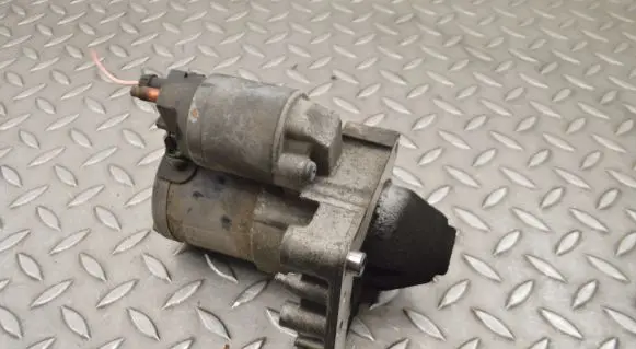 Peugeot RCZ Starter motor V75500178004