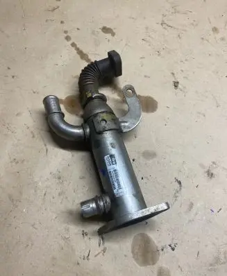Ford Focus C-MAX EGR valve cooler 9645689780 875816W