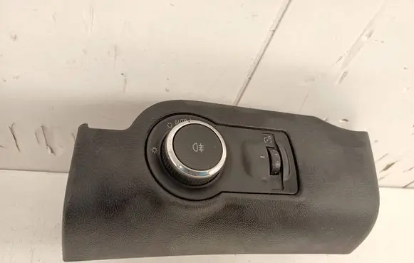 Opel Insignia A Light switch 22901647 321829