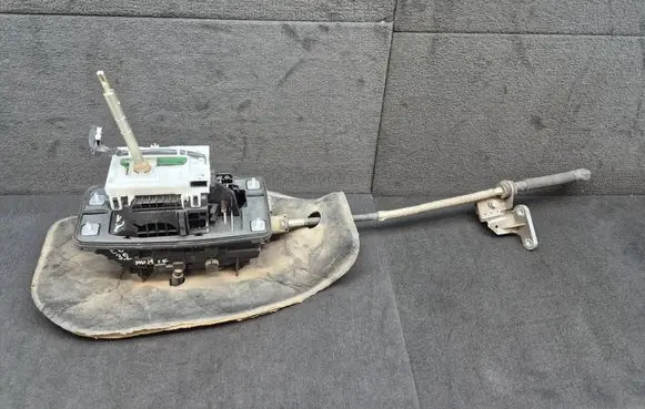 Audi A6 S6 C6 4F Gear shifter/selector 4F1713041S 4B0713250 4F1713041AH