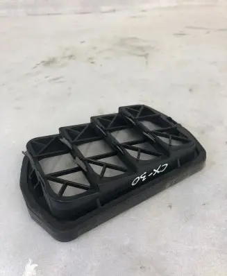 Mazda CX-30 Quarter panel pressure vent Bcjh51921