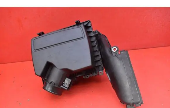 Ford S-MAX Air filter box DS739661KA