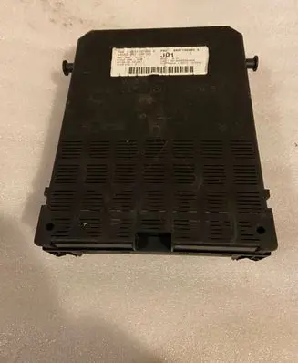 Peugeot 307 Fuse module 9651196680A 9651197380A