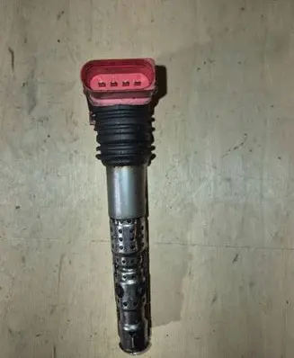 Audi A6 S6 C6 4F High voltage ignition coil 06C905115F