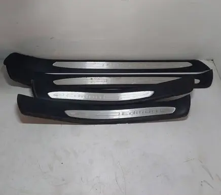 BMW 5 E60 E61 sill trim set (inner) 