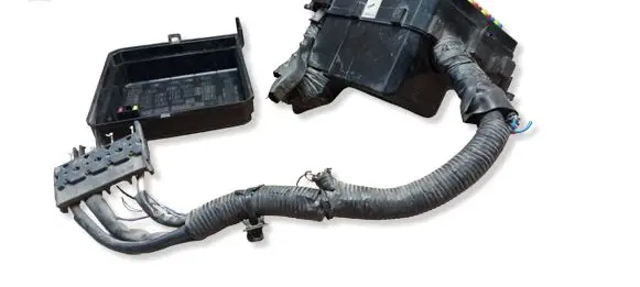 Mitsubishi Outlander Fuse box set PR06102000