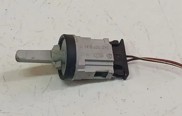 Volkswagen Golf V Interior temperature sensor 1K0907543G