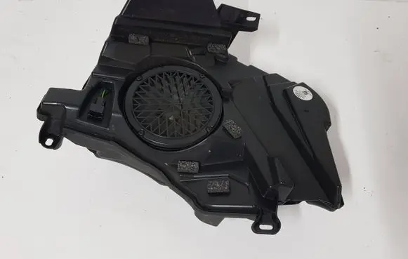 Audi A5 8T 8F Subwoofer speaker 8F0035382 900164B32002 AS426310