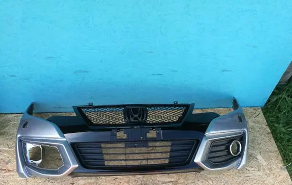 Honda Civic IX Front bumper
