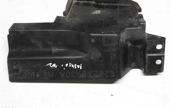 Nissan Qashqai Intercooler air channel guide 62823BR30A