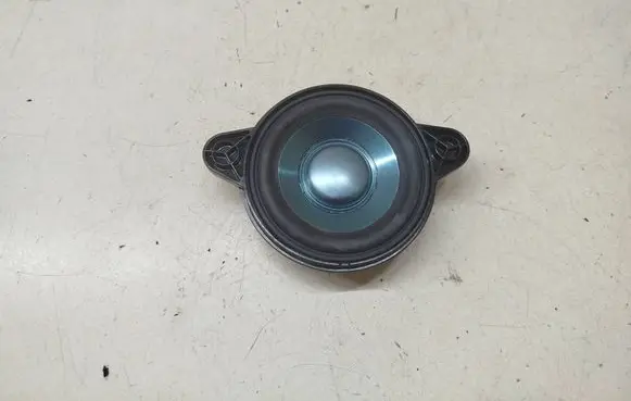 Mercedes-Benz E W212 Rear door speaker A2128201902