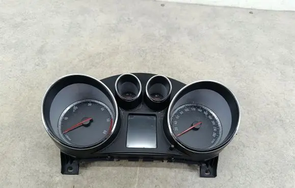 Opel Insignia A Speedometer (instrument cluster) 365903926H