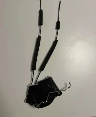 Subaru Ascent Front door lock 61032XC03A 61032XC03B