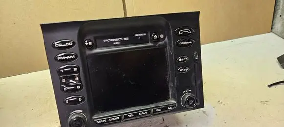Porsche 911 996 Radio/CD/DVD/GPS head unit 99664210404 5WK78003 00021812
