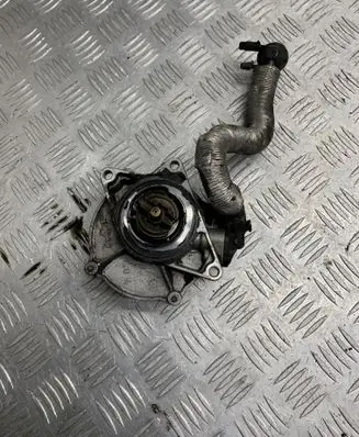 Vacuum pump