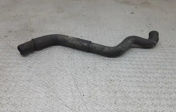 Land Rover Discovery Engine coolant pipe/hose