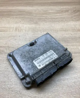 Opel Astra G Engine control unit/module ECU 90562574 0281001674