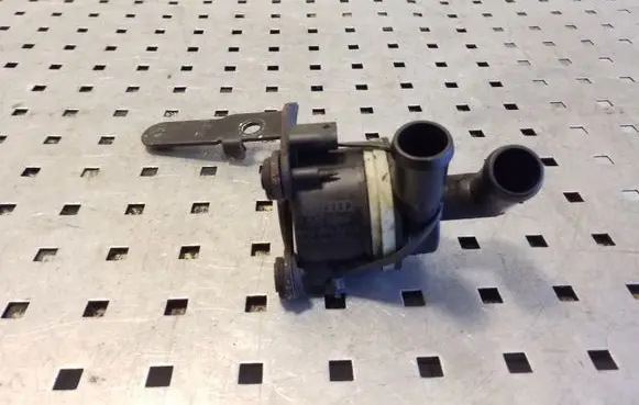 Volkswagen Sharan Electric auxiliary coolant/water pump 5N0965581A