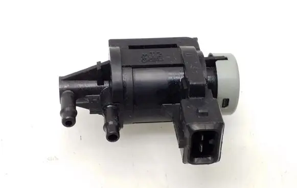 Volkswagen PASSAT B5 Turbo solenoid valve 1J0906283A