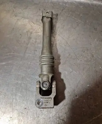 Mercedes-Benz E W212 Steering column universal joint A2044620078