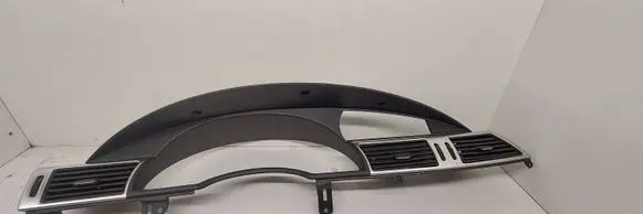 Chrysler Pacifica Dashboard trim F1014E2121 02H34M W0NAV