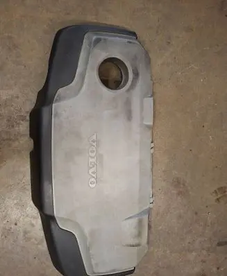 Volvo V70 Engine cover (trim)