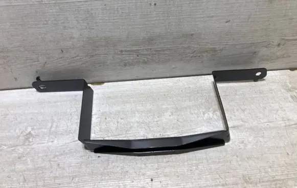 Battery bracket