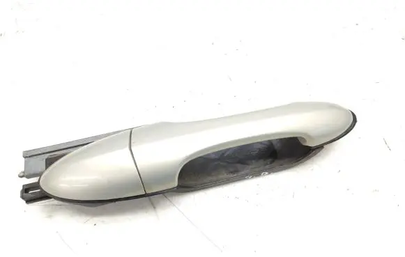 Mazda Tribute Rear door exterior handle 3S41A266B22AB