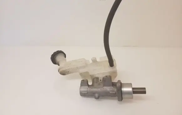 Nissan Note (E11) Master brake cylinder 46090AX600