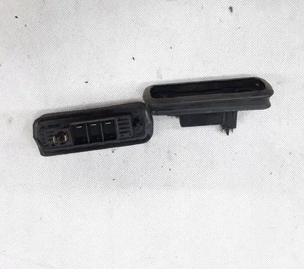 Loading door lock