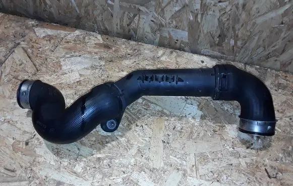 Audi A3 S3 A3 Sportback 8P Intercooler hose/pipe 3C0145770B