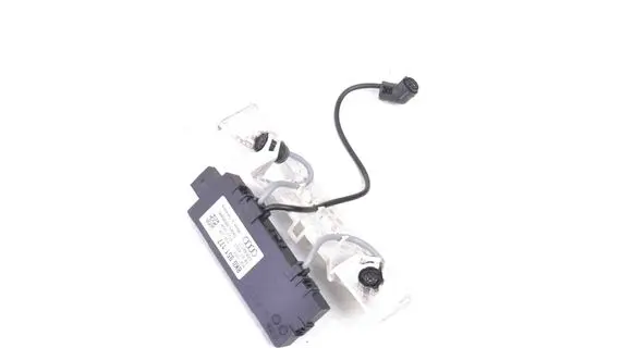Audi A5 8T 8F Microphone (bluetooth/phone) 8K0951177