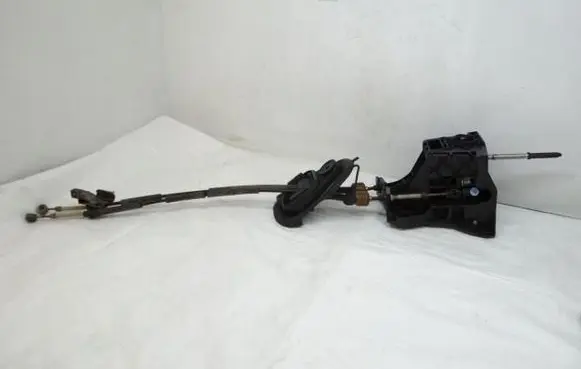 Peugeot Partner Gear selector/shifter in gearbox 9814652680