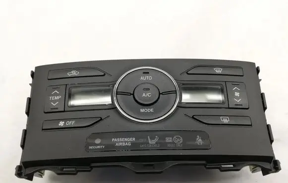 Toyota Auris 150 Interior fan control switch 5590002351