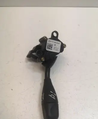 Mercedes-Benz CLS C219 Steering wheel adjustment handle/lever A1715402945