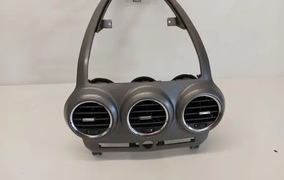 Opel Antara Dash center air vent grill