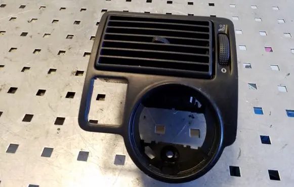 Volkswagen Golf IV Dashboard side air vent grill/cover trim 1J1819983